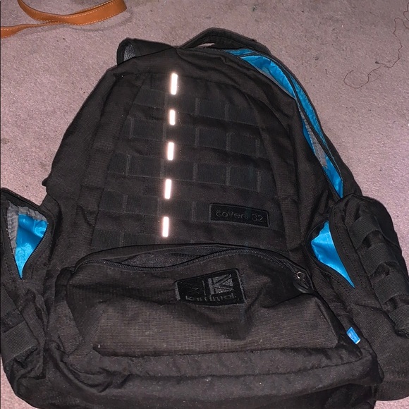 Backpack - Picture 2 of 8